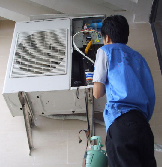 娄星空调开机无反应维修